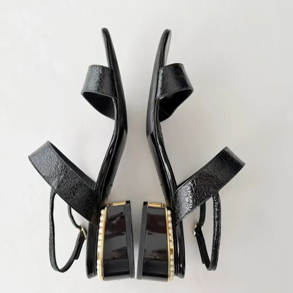 Chanel CC Sandal Black Patent Pearl Gold Flat Block Heel Size 40 Classic Chic - Picture 7 of 13
